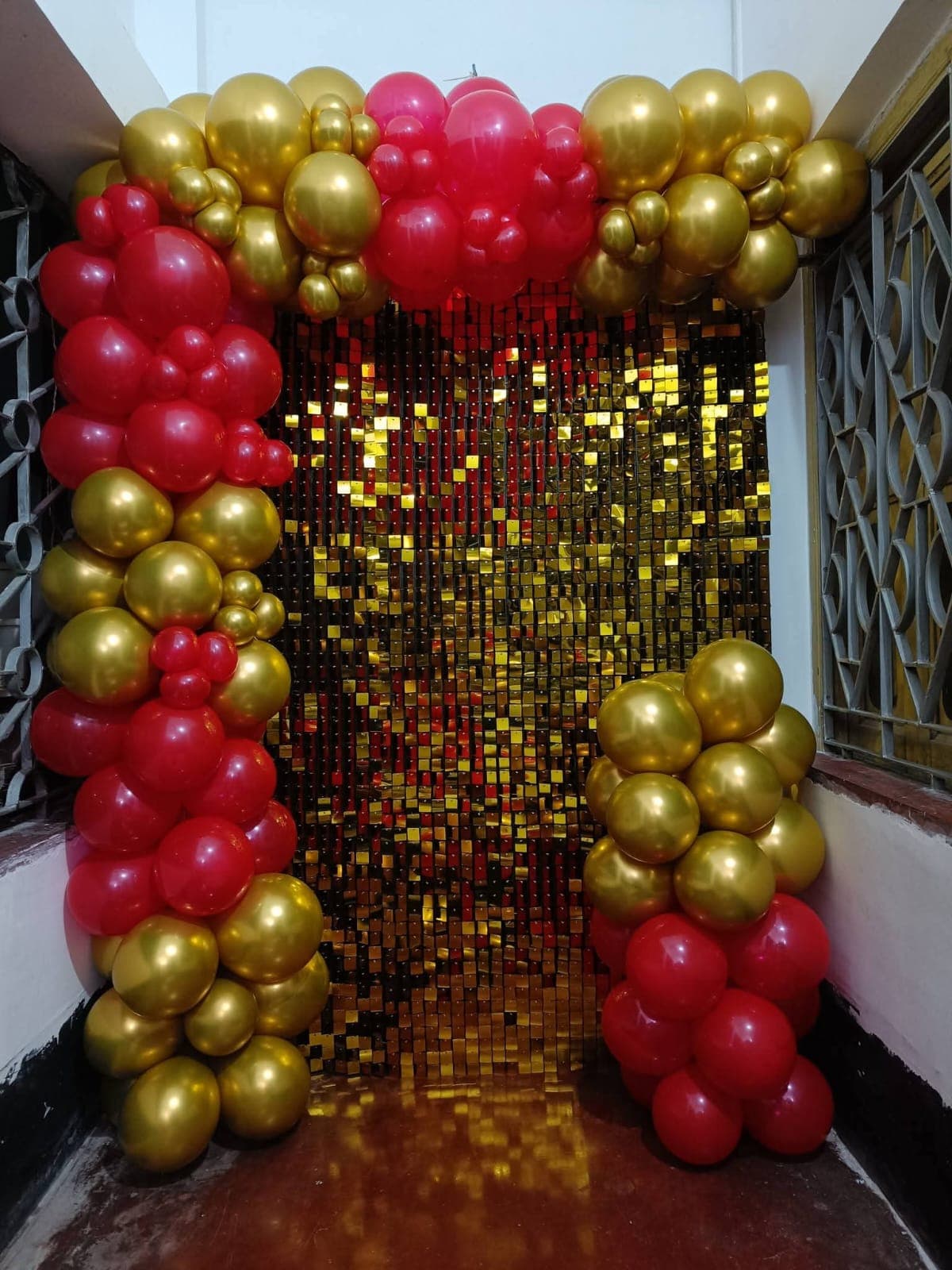 Theme balloon decoration in Patna